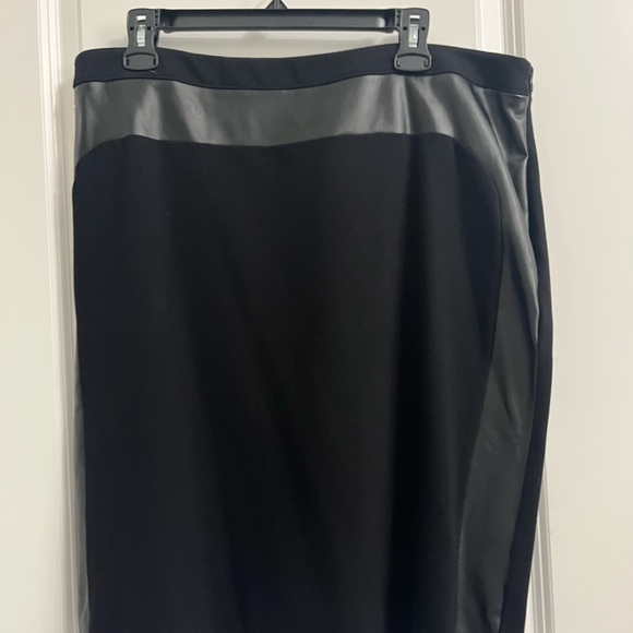 Worthington Dresses & Skirts - Worthington Black Pencil Skirt with Vegan Leather Detail